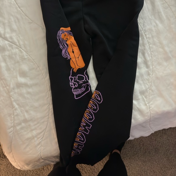 Badwood sweats - Picture 2 of 2